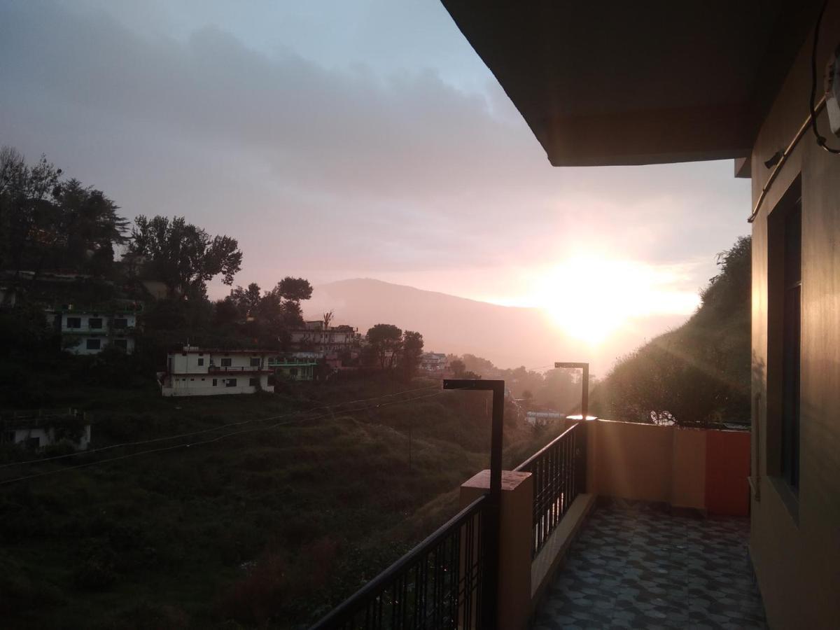 Goodwill Home Stay Алмора Экстерьер фото